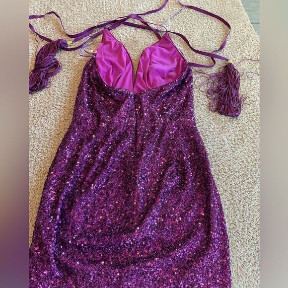 Helsi Toni Purple Sequin Halter Cocktail Party Mini Dress Size Small - Picture 4 of 8